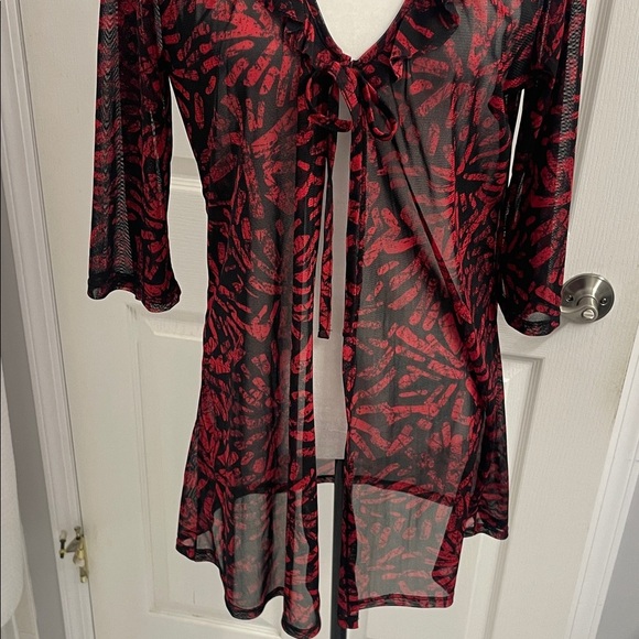 Simon Chang Red & Black Swim Coverup Ruffled Collar Self Tie 3/4 Sleeves Size M - Picture 4 of 11